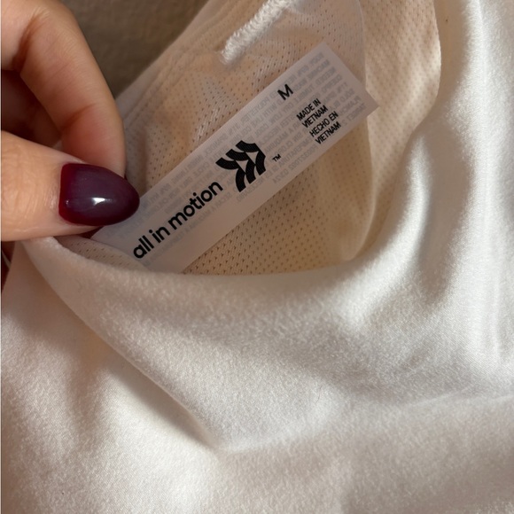 All in Motion White V-Neck Tank Top - Picture 4 of 4